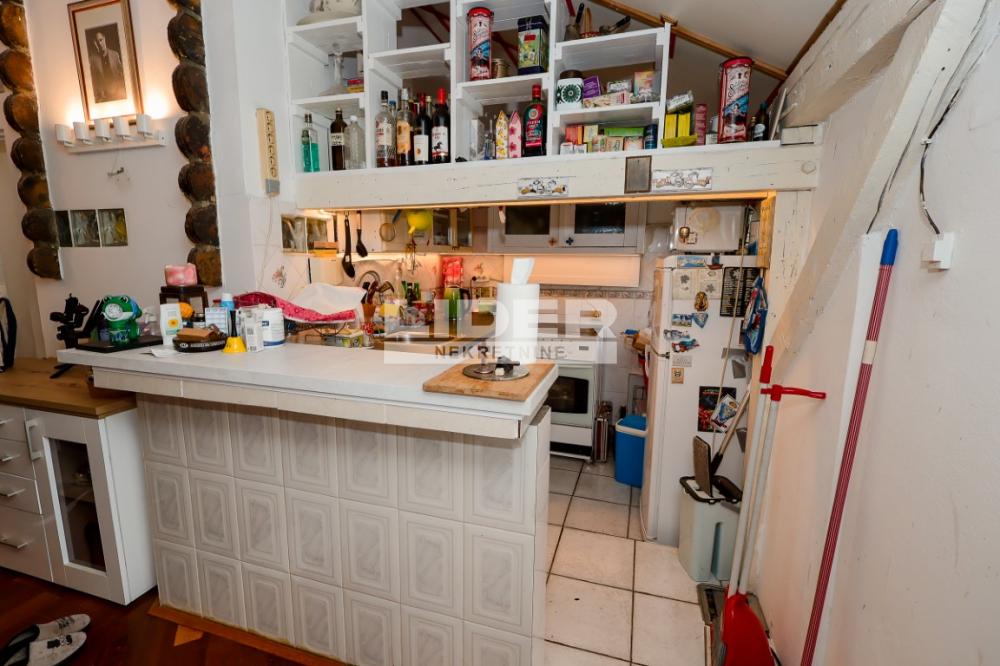 Trosoban stan na prodaju, Dorćol, Beograd, 110m², 4. sprat, 415.000 €