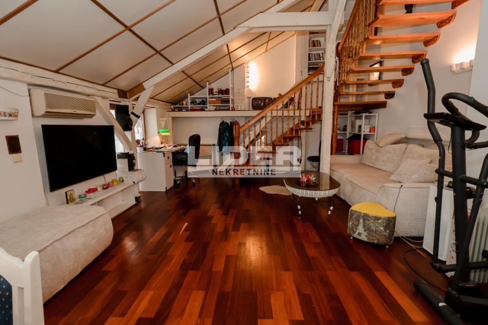 Trosoban stan na prodaju, Dorćol, Beograd, 110m², 4. sprat, 415.000 €