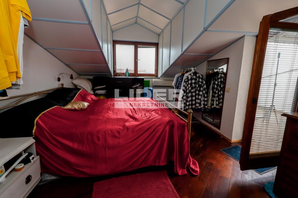 Trosoban stan na prodaju, Dorćol, Beograd, 110m², 4. sprat, 415.000 €