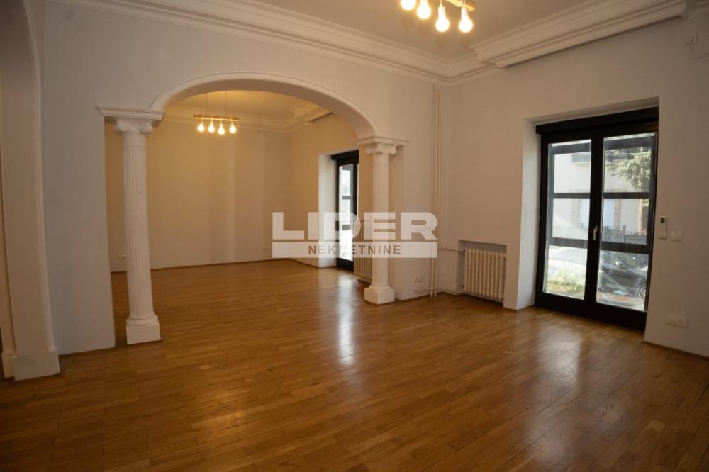 Kuća za izdavanje, Autokomanda, Beograd, 550m², 4.900 €/mes