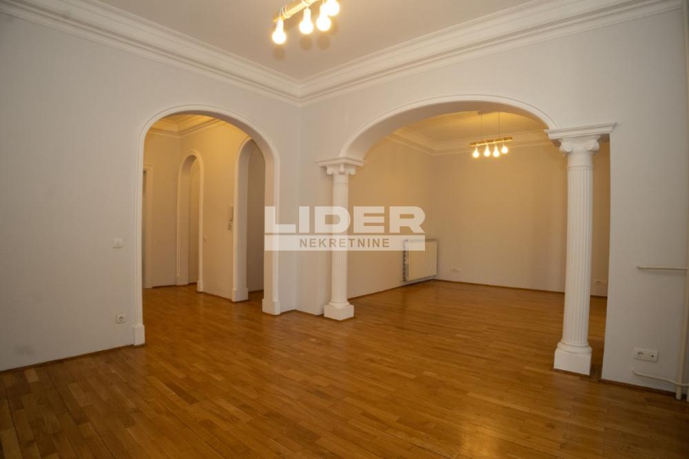 Kuća za izdavanje, Autokomanda, Beograd, 550m², 4.900 €/mes