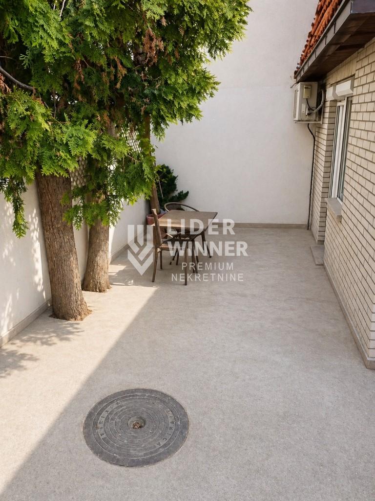 Kuća na prodaju, Bulbulder, Beograd, 121m², 280.000 €
