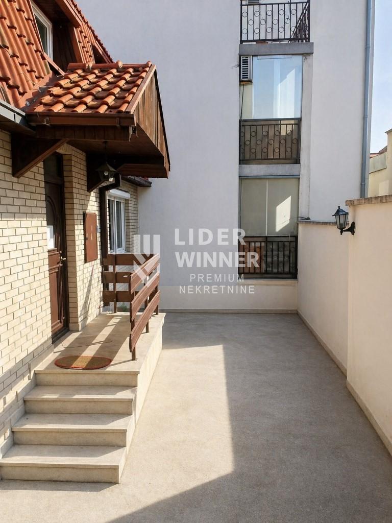Kuća na prodaju, Bulbulder, Beograd, 121m², 280.000 €
