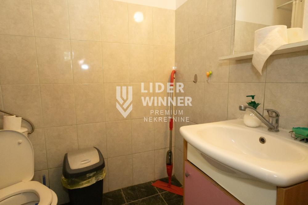 148120570-4-20260504131915 Lokal za izdavanje, Hotel YU, Beograd, 76m², 1.600 €/mes
