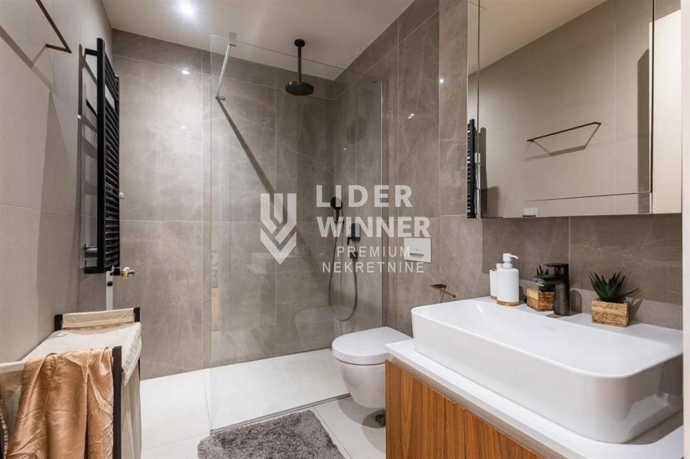 Višesoban stan na prodaju, Dorćol, Beograd, 244m², 1.600.000 €