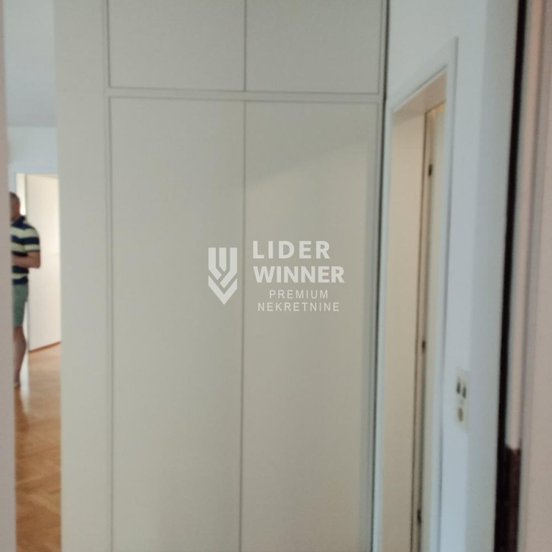 Stan Izdavanje Beograd Senjak 100 m2