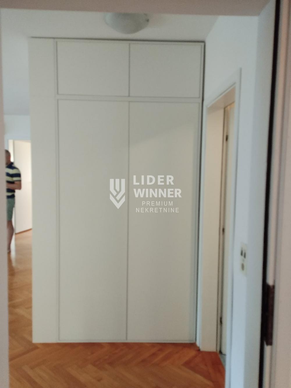 Stan Izdavanje Beograd Senjak 100 m2