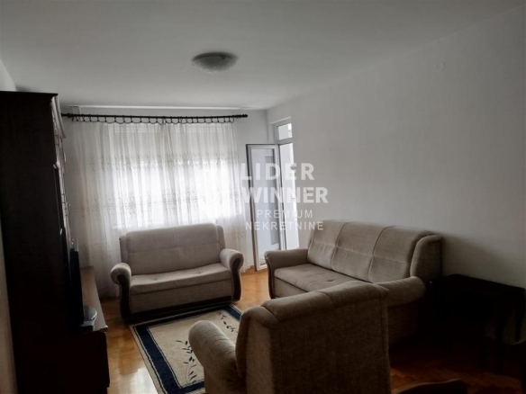 Stan Izdavanje Beograd Centar (Savski Venac) 67 m2