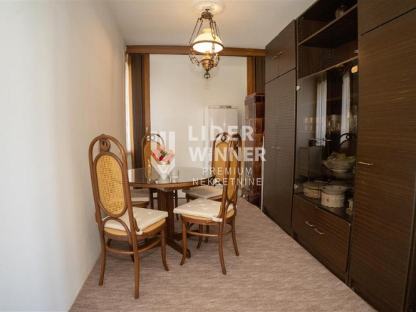 Stan Izdavanje Beograd Trg Republike 55 m2