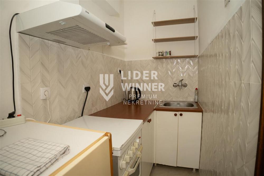 Stan Izdavanje Beograd Trg Republike 55 m2