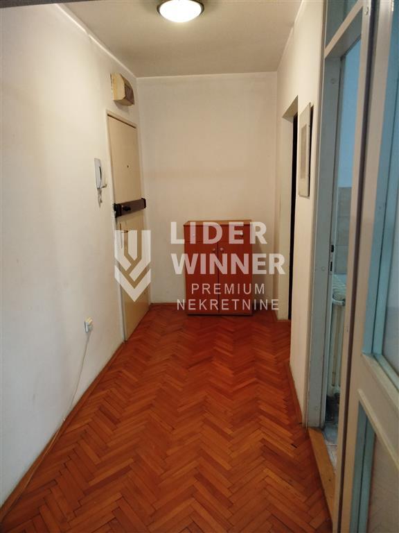 Stan Prodaja Beograd Novi Grad 45 m2