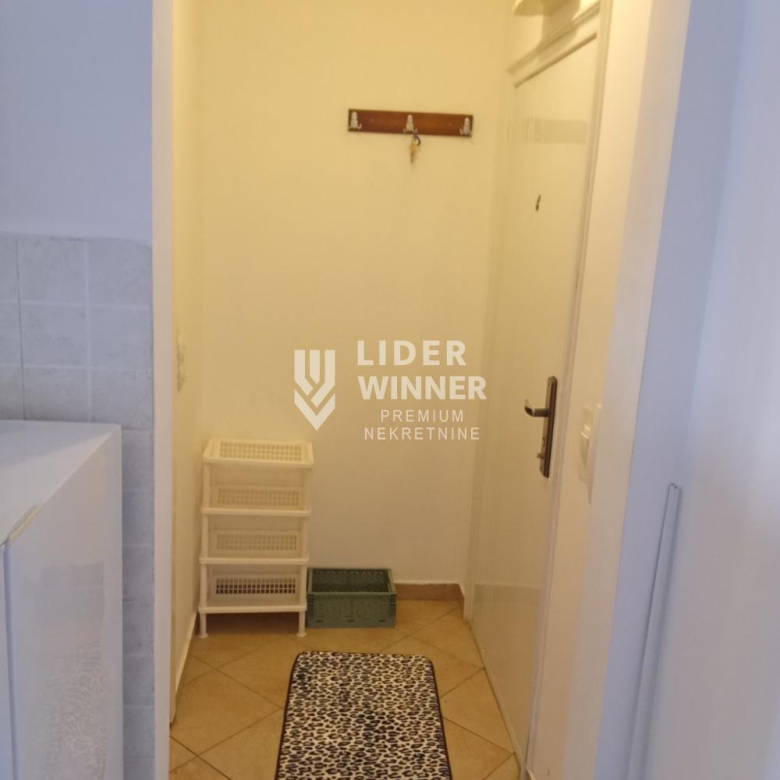Stan Izdavanje Beograd Gornji Grad 26 m2