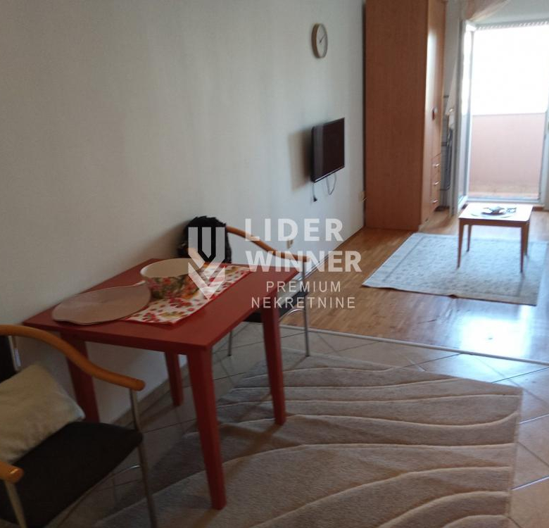 Stan Izdavanje Beograd Gornji Grad 26 m2