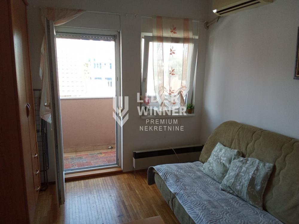 Stan Izdavanje Beograd Gornji Grad 26 m2