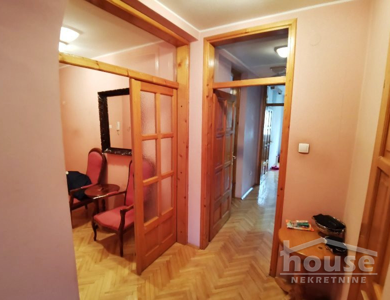 Stan Prodaja Novi Sad  95 m2