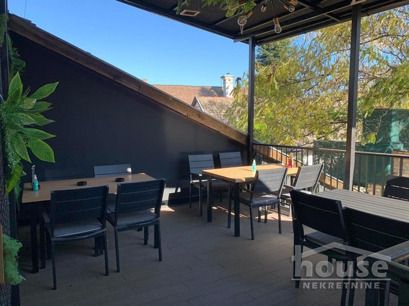 16-6 Lokal na prodaju, Centar, Sremski Karlovci, 250m², 257.500 €
