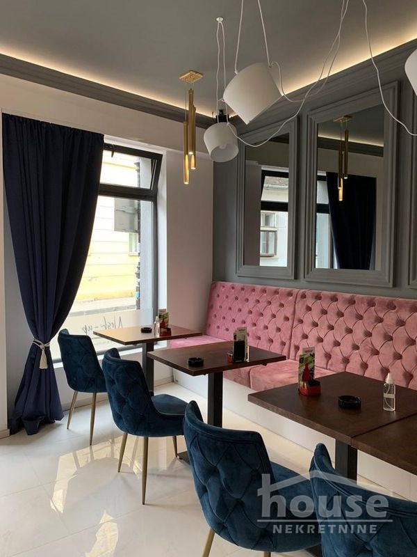 19-5 Lokal na prodaju, Centar, Sremski Karlovci, 250m², 257.500 €