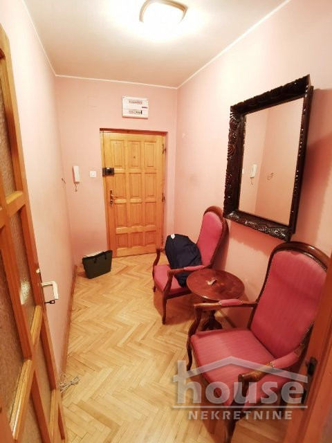 Stan Prodaja Novi Sad  95 m2