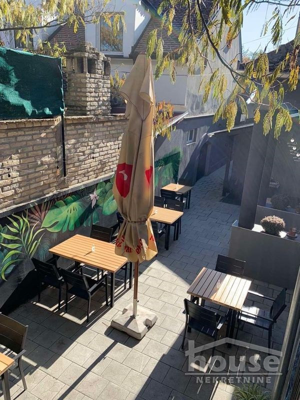 20-5 Lokal na prodaju, Centar, Sremski Karlovci, 250m², 257.500 €