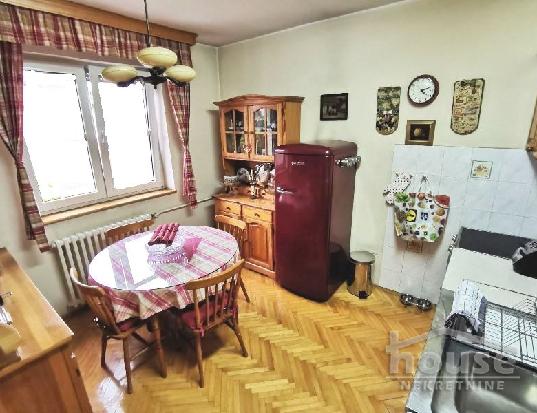 Stan Prodaja Novi Sad  95 m2