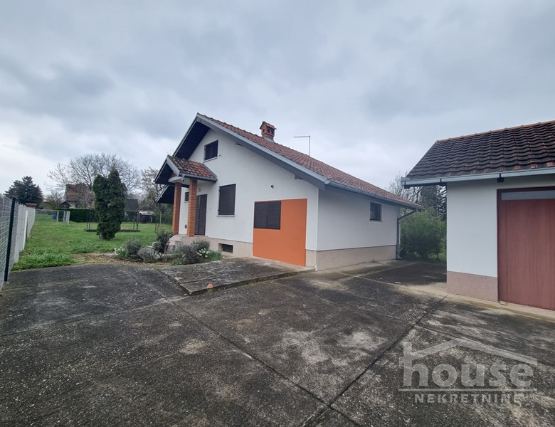 Kuća Prodaja Novi Sad  200 m2