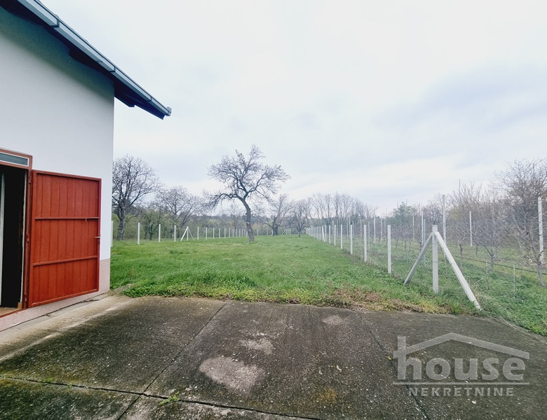 Kuća Prodaja Novi Sad  200 m2