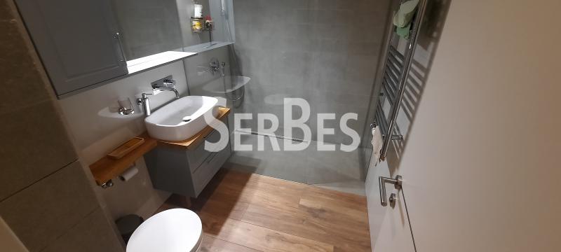 211001471-12-20231107203925 Četvorosoban stan na prodaju, Centar, Novi Sad, 132m², 566.500 €