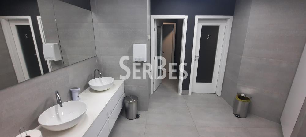 211001580-20-20241104194816 Lokal na prodaju, Bulevar Oslobođenja, Novi Sad, 305m², 366.000 €