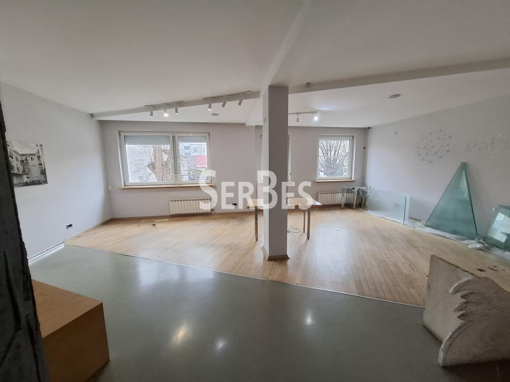 211001746-4-20260223133222 Lokal za izdavanje, Bulevar Oslobođenja, Novi Sad, 254m², 2.000 €/mes