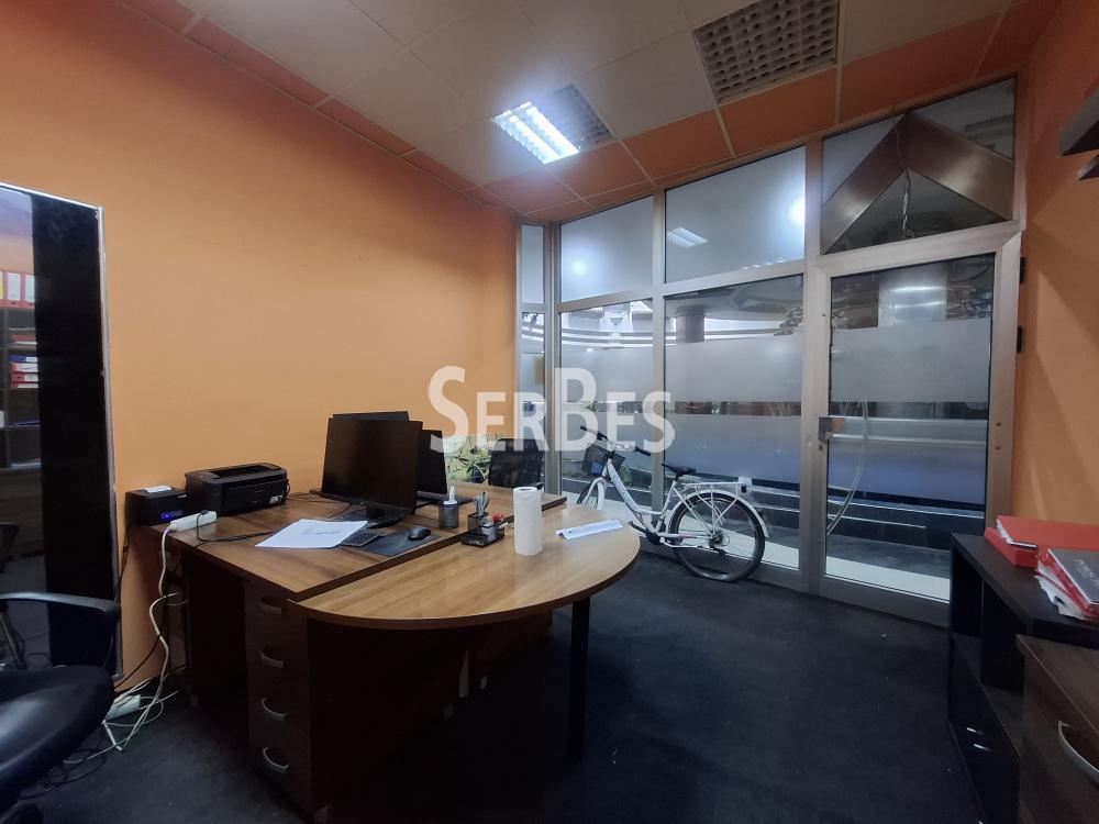 211001796-10-20260519121548 Lokal na prodaju, Centar, Novi Sad, 13m², 25.000 €
