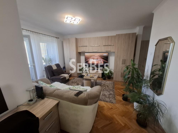 Stan Izdavanje Novi Sad  44 m2
