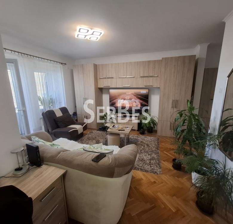 Moderan 2.0 stan 44m2 na Grbavici sa panoramskim pogledom na grad ID#1814.