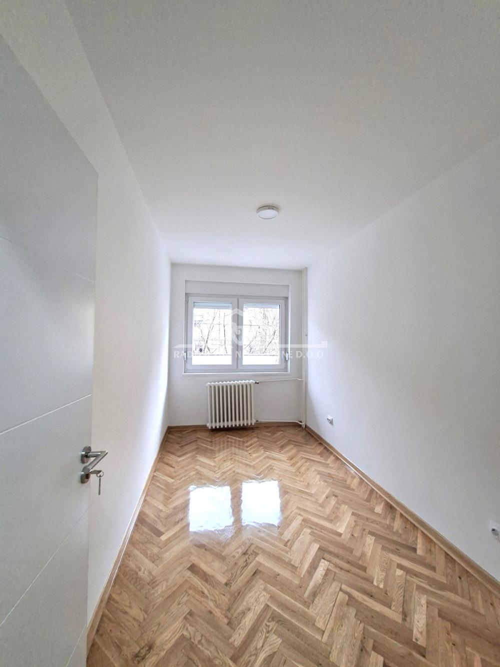 220001600-9-20260130194057 Trosoban stan na prodaju, Cerak, Beograd, 75m², 219.000 €