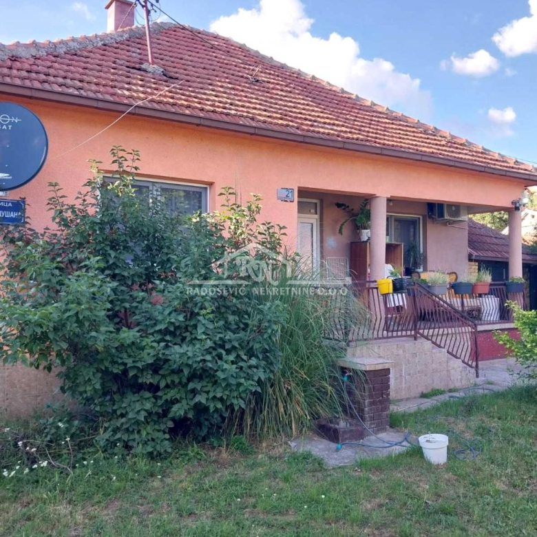 Kuća Prodaja Beograd Rvati 366 m2