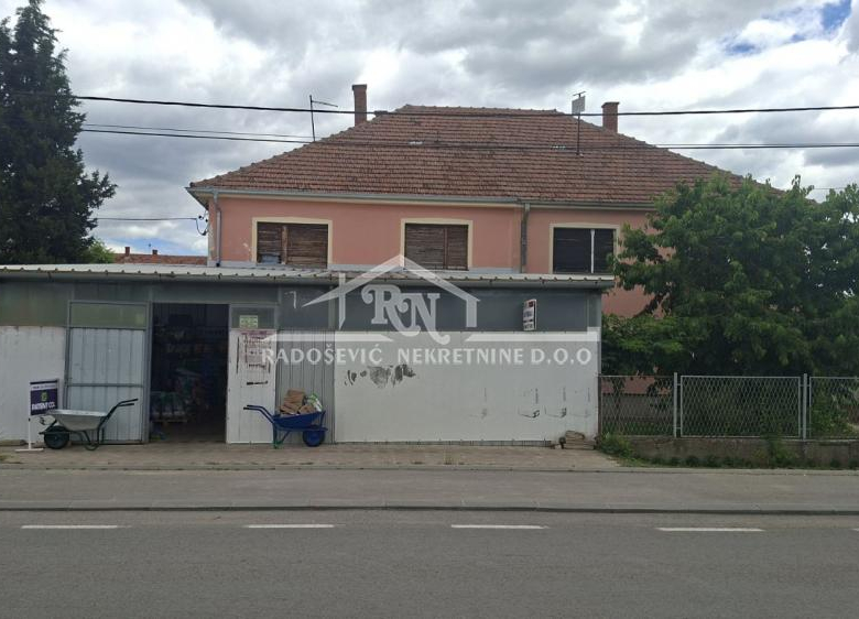 Kuća Prodaja Smederevska Palanka  265 m2