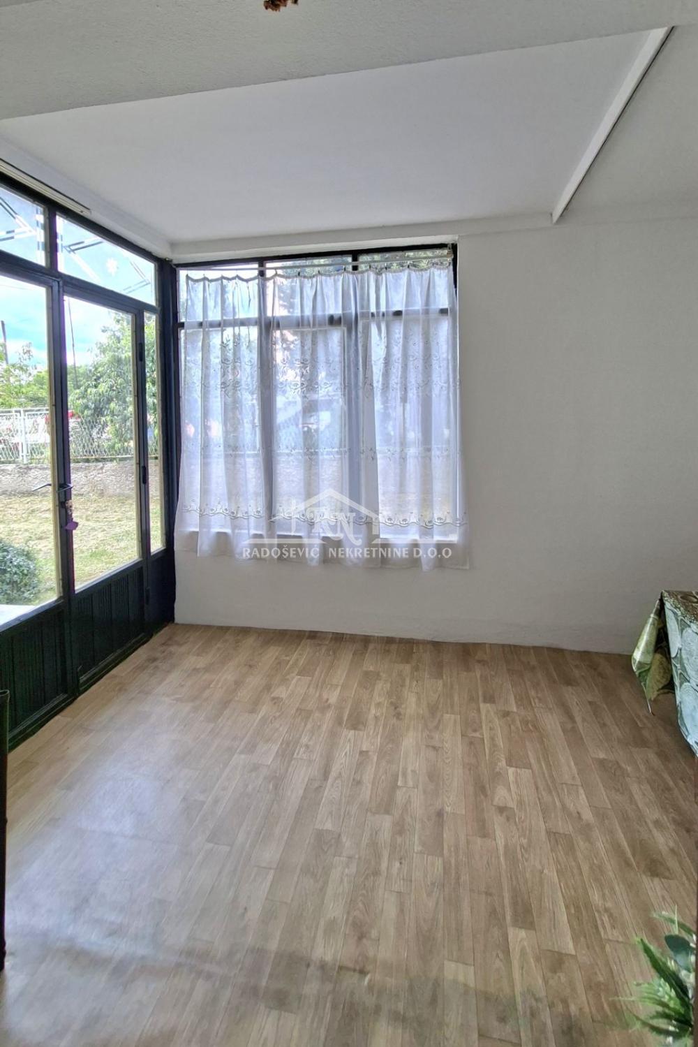 Kuća Prodaja Smederevska Palanka Kuća Prodaja Smederevska Palanka 265 m2