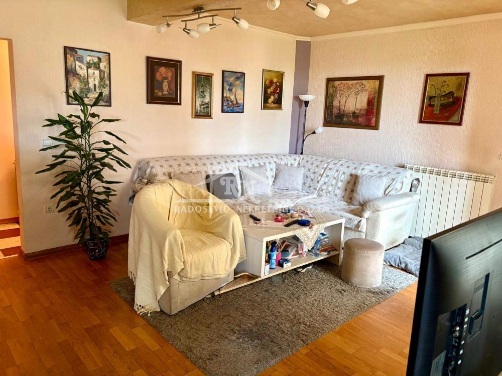 Stan Prodaja Beograd Petlovo Brdo 89 m2