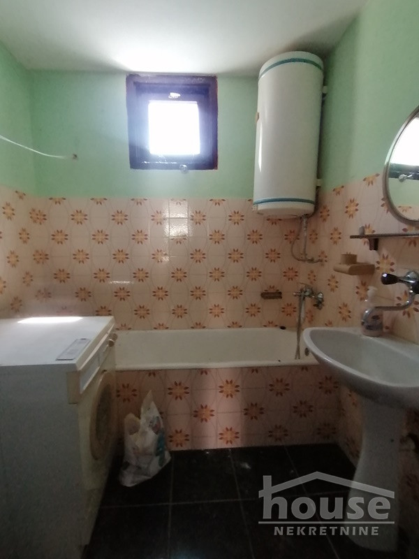 Kuća na prodaju, Centar, Žabalj, 160m², 123.600 €