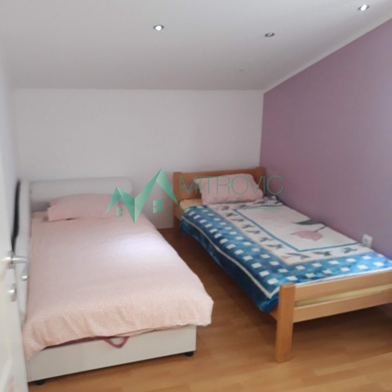 Kuća Prodaja Novi Sad  76 m2
