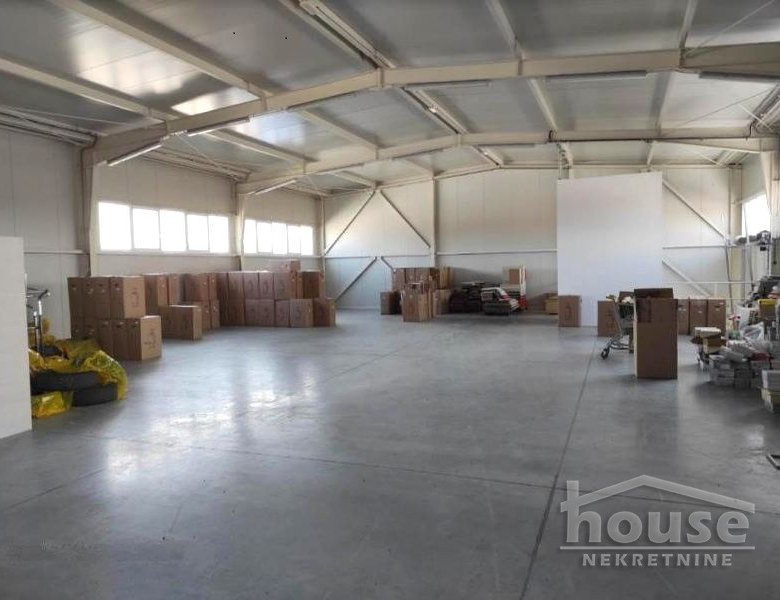 Lokal Prodaja Novi Sad  1800 m2