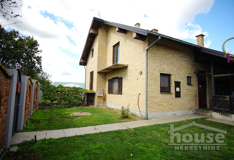 Kuća Prodaja Novi Sad  290 m2