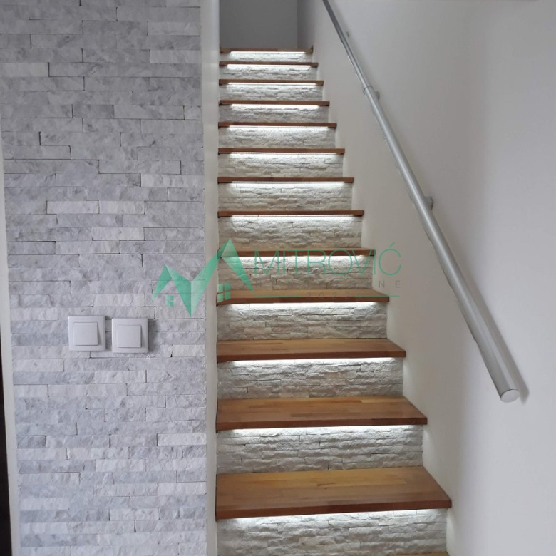 Kuća Prodaja Novi Sad  76 m2