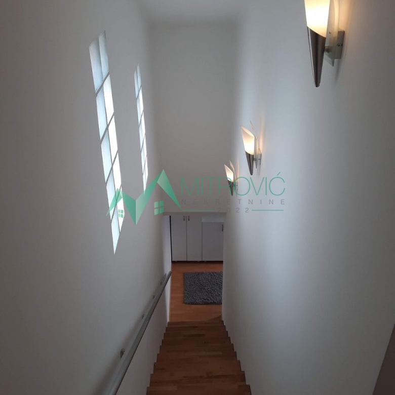 Kuća Prodaja Novi Sad  76 m2