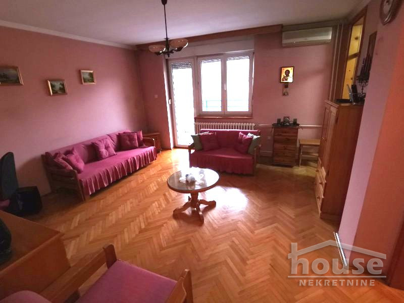 Stan Prodaja Novi Sad  95 m2