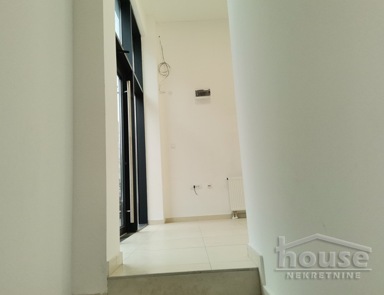 Lokal Prodaja Novi Sad  64 m2