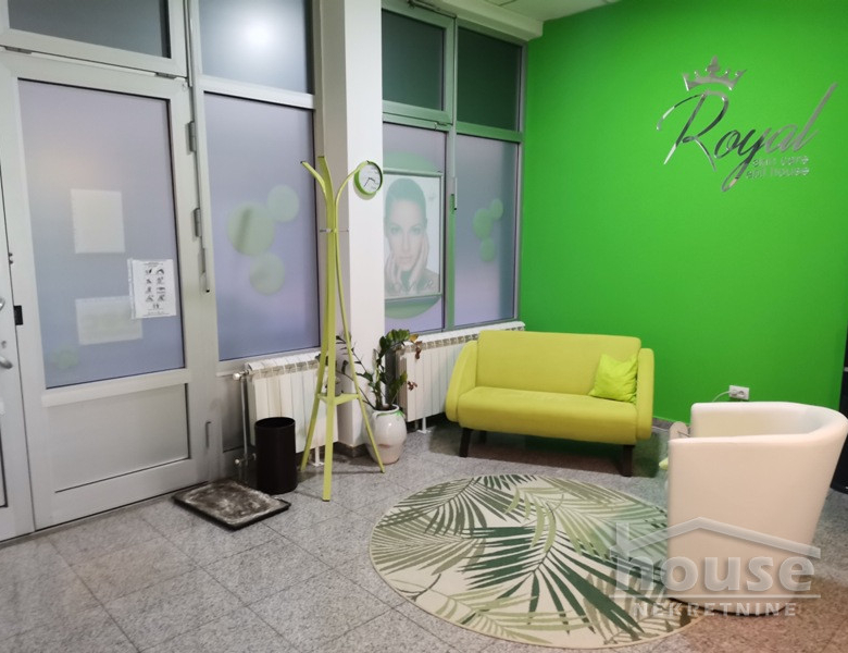 Lokal Izdavanje Novi Sad  164 m2