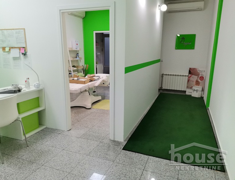 Lokal Izdavanje Novi Sad  164 m2
