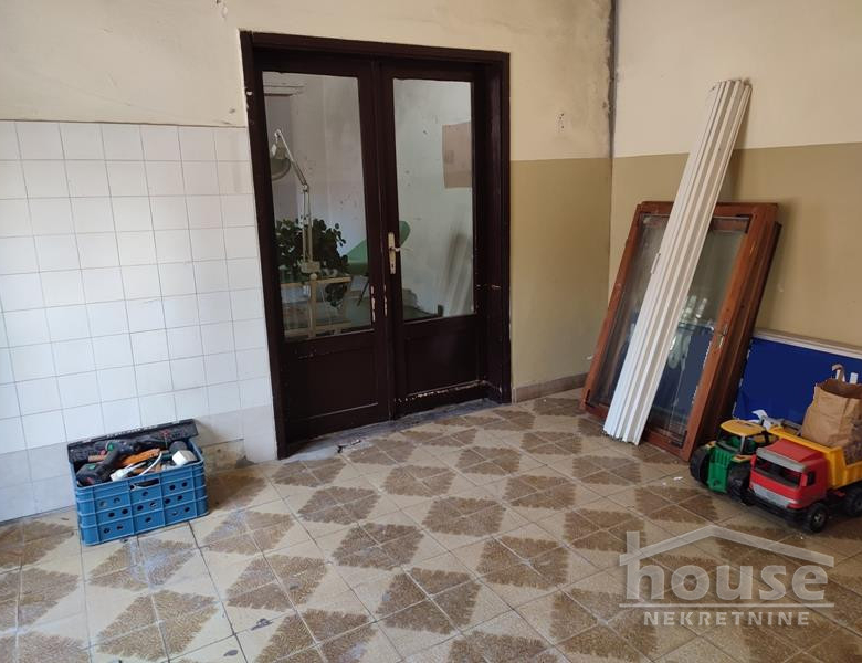 Lokal Izdavanje Novi Sad  80 m2