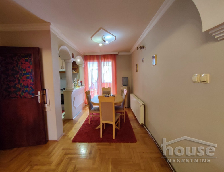 Kuća Prodaja Novi Sad  284 m2