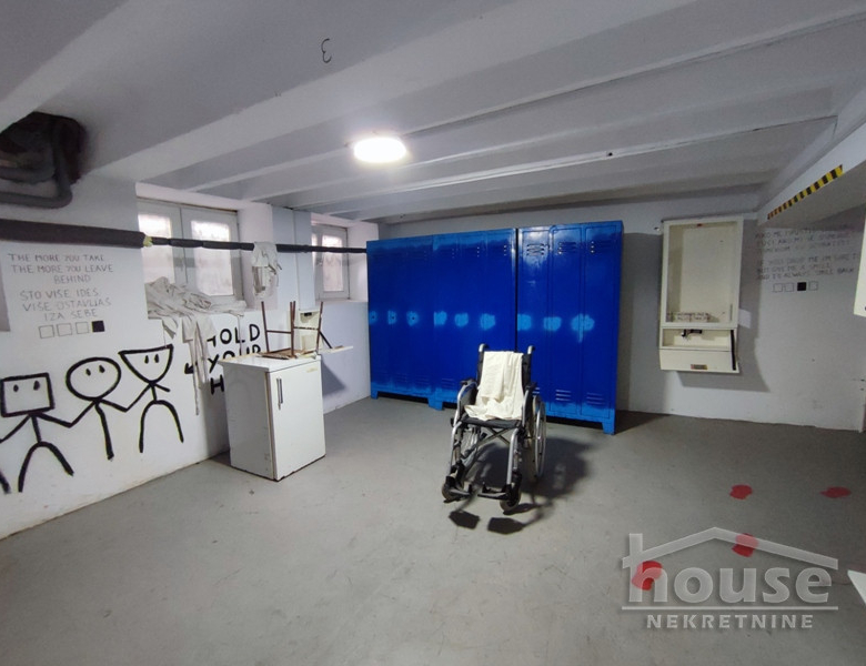 Lokal Prodaja Novi Sad  163 m2